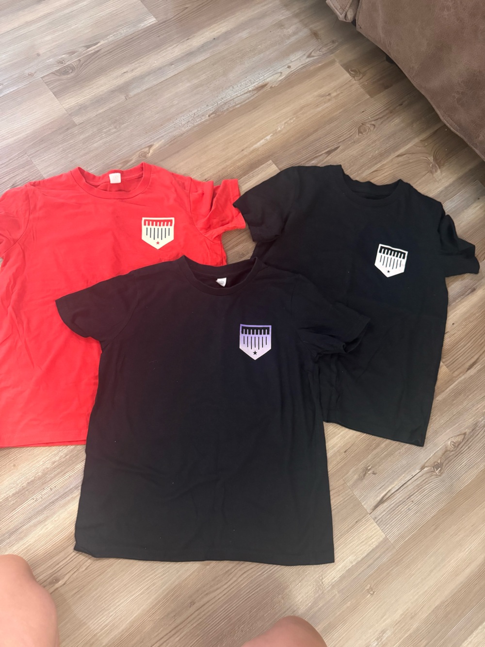 Youth medium Plate Crate shirts